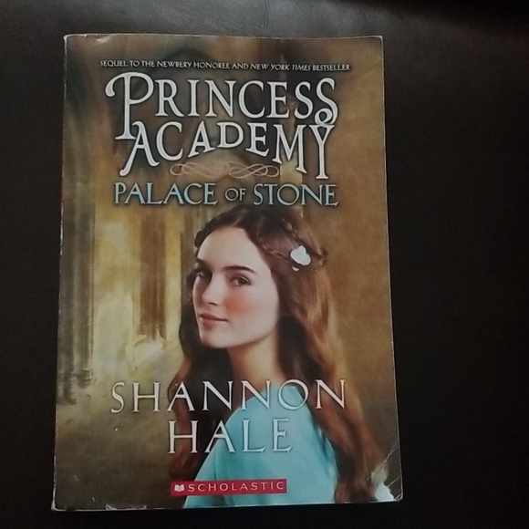 Book - Picture 1 of 1